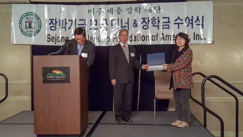 Award Ceremonies & Press — photo 32
